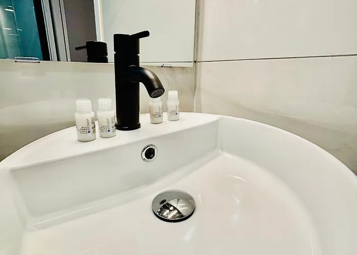 Penthievre Champs Elysee Apartmán *